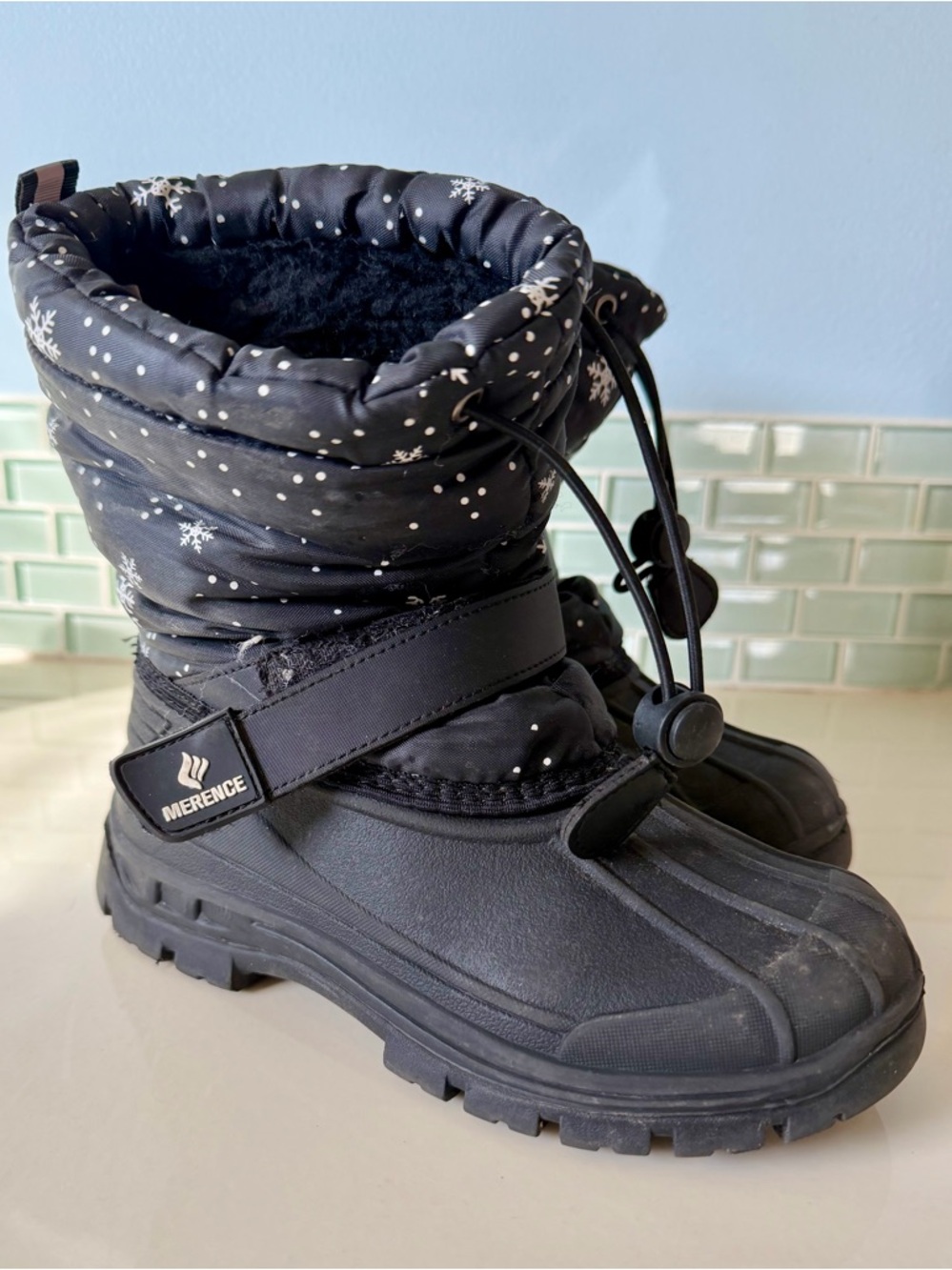 Merence Kids Black Snow Boots with Snowflake Print